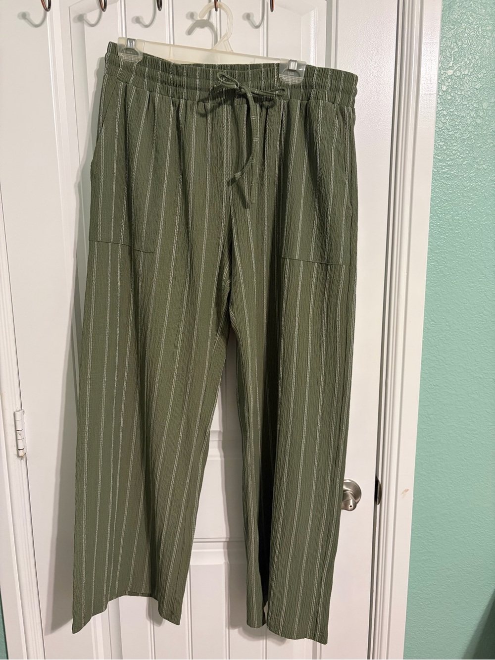 Ruby & Wren Olive Green Women’s  Drawstring Stripe Pantsi